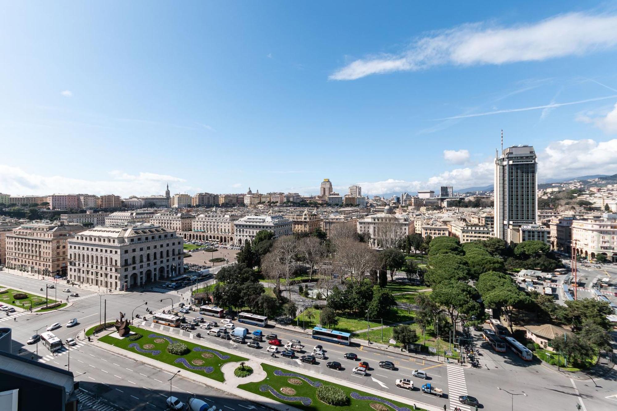 Free Parking In Luxury Suite With City View - Steps To Brignole Train Station Genua Exterior foto